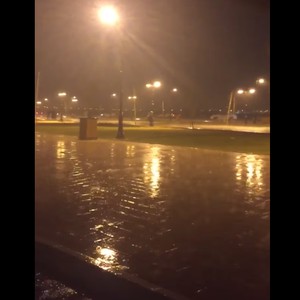 الطقس في جدة اليوم أمطار رعدية غزيرة وسقوط ثلوج حتى الآن عربي ودولي