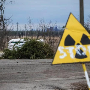 أعراض قد تخدعك في البداية.. 7 فوارق بين التسمم الإشعاعي والإنفلونزا | عرب تايم