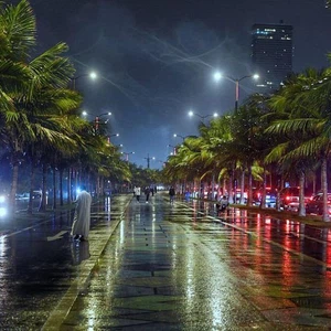 جدة | تطبيق طقس العرب يرصد ارتفاع لفرص الأمطار خلال النصف الثاني من الأسبوع