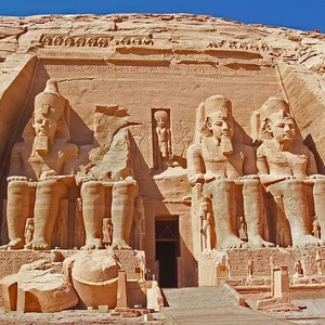 أشهر 10 أماكن سياحية في مصر