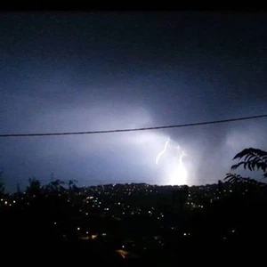 البروق شمال شرق السلط سبحان الله تصوير Haitham Al-Bourini