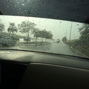 أمطار منطقة الخوانيج التابعة لدبي