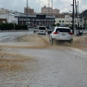 بالصور: أمطار غزيرة وبَرَد على منطقة الباحة أمس الثلاثاء