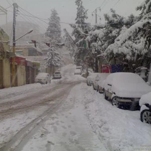 بالصور : أمطار غزيرة في دمشق الياسمين وثلوج نيسان تُعانق جبال الريف الدمشقي