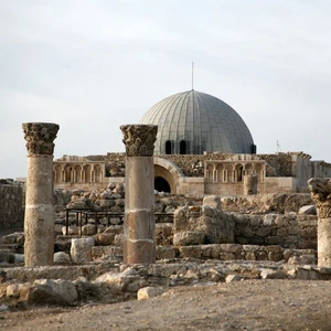 The most important tourist and archaeological places in the city of Amman