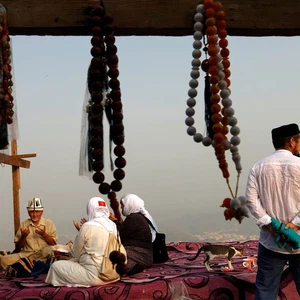 شاهد بالصور .. استعداد الحجاج لأداء فريضة الحج