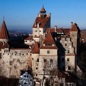 Dracula .. the historical castle that takes the breath away of tourists