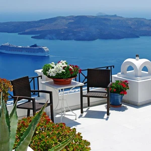 Santorini in 26 photos.. will tempt you to travel to it