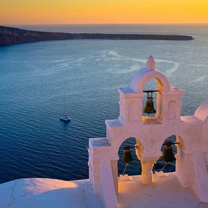 Santorini in 26 photos.. will tempt you to travel to it