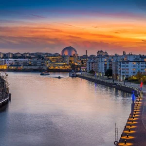 5 belles villes construites sur des canaux à travers le monde