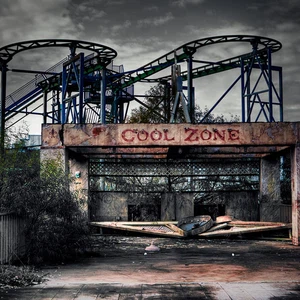 7 terrifying places.. Can you visit them?