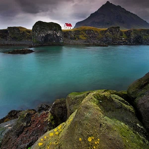 منزل في شبه جزيرة سنيفلنز في آيسلندا