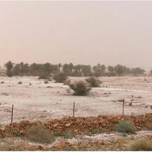 بالصور: البرد يكسو عددا من مناطق المملكة 