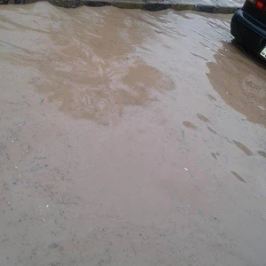 غرق بعض الطرق في مأدبا نتيجة الأمطار الغزيرة التي تعرضت لها تصوير Jëhãd Ălķțëb
