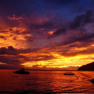 Perhentian .. the island where visitors stop in Malaysia