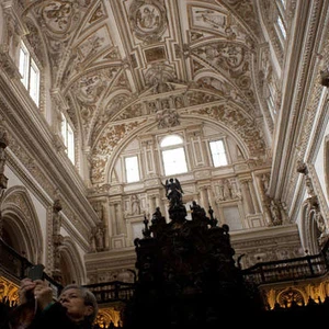 بالصور: شاهد أفضل أربع معالم سياحية دينية في العالم 