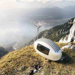 For camping lovers.. capsules that protect them from weather fluctuations