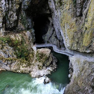 Pictures: Zakocian .. the amazing caves of Slovenia