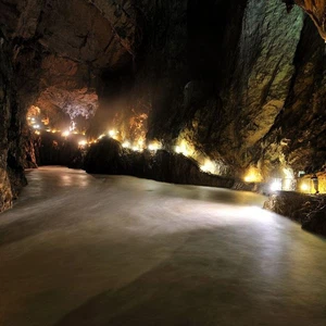 Photos: Zakocian .. les incroyables grottes de Slovénie