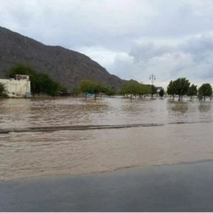 بالصور: الأمطار بسلطنة عمان تغرق بعض المناطق