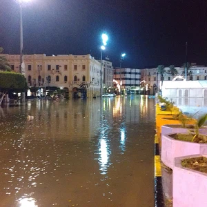 الفيضانات في ميدان الشهداء 