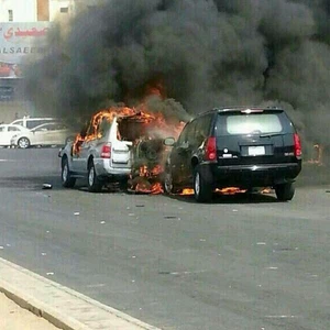 بالصور : اندلاع حريق بمحطة وقود في جدّة و تسجيل حالة وفاة