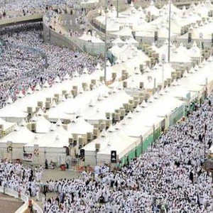 بالفيديو:أول مقطع فيديو لتدافع الحجاج في منى و٢٢٠ حالة وفاة الى الان