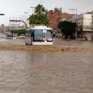 فيضانات بمدينة املج بعد أمطار رعدية متواصلة  