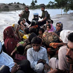 صور مؤلمة من فيضانات باكستان.