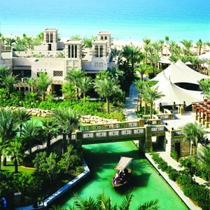 Learn about the features of the Jumeirah Tourist Resort