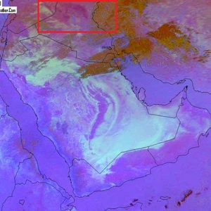 بالصور: العاصفة الثلجية في أمريكا توقف الحياة على الساحل الشمالي الشرقي منها