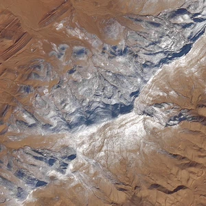 بالصور: ناسا تنشر صورا لتساقط الثلوج في الصحراء الجزائرية