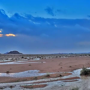 بالصور: شاهد إبداع الخالق في أمطار حائل عصر الجمعة 