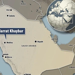 بالصور .. علماء آثار يكتشفون هياكل حجرية غامضة في السعودية