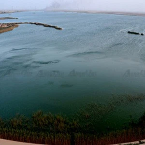 En images : le lac Asfar, la splendeur du désert embrassant l&#39;eau