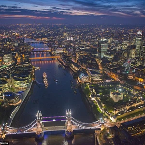 An adventurer who takes amazing pictures that reveal the beauty of London from the air