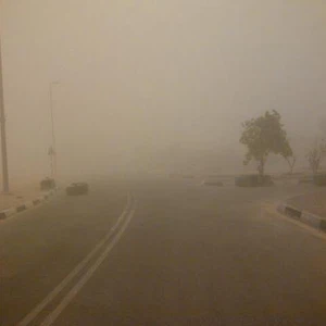 عواصف رملية عنيفة
