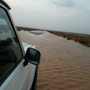 بالصور .. أمطار رعدية وسيول تعم عدة مناطق في السعودية