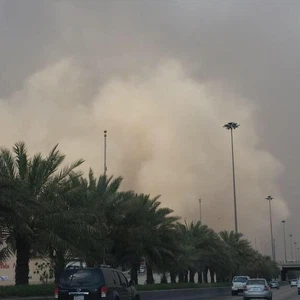 عاصفة رملية جديدة تشهدها الرياض اليوم
