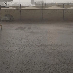 بالصور: موجة أمطار عارمة تضرب مكة المكرمة