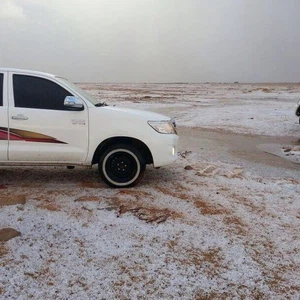 بالصور: هطولات بردية كثيفة تضرب غرب منطقة القصيم 