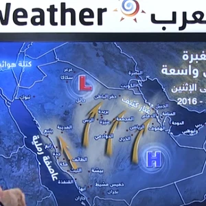 بالفيديو : غبار  وامطار رعدية وعواصف رملية من السبت الى الاثنين