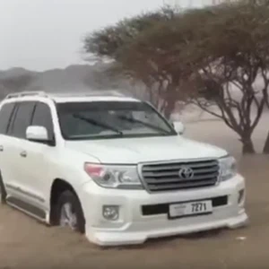 أمطار غزيرة وبرد شهدته المنطقة الشرقية 