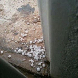 بالصور: عاصفة بردية تضرب بعض مناطق الرياض 
