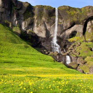 30 amazing photos and 10 amazing waterfalls in Iceland