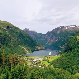 غايرانجر.. أشهر البلدات السياحية في النرويج