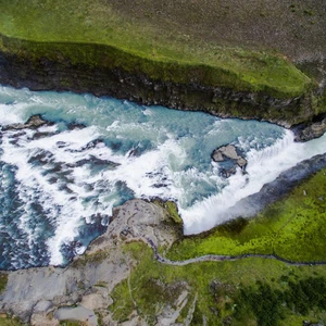 30 photos incroyables et 10 cascades incroyables en Islande