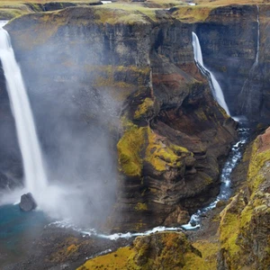 30 photos incroyables et 10 cascades incroyables en Islande