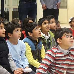 بالصور: زيارة مدرسة أكاديمية إبن رشد الوطنية لمركز طقس العرب  