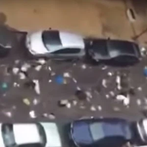 فقط في بيروت .. طوفان من النفايات !